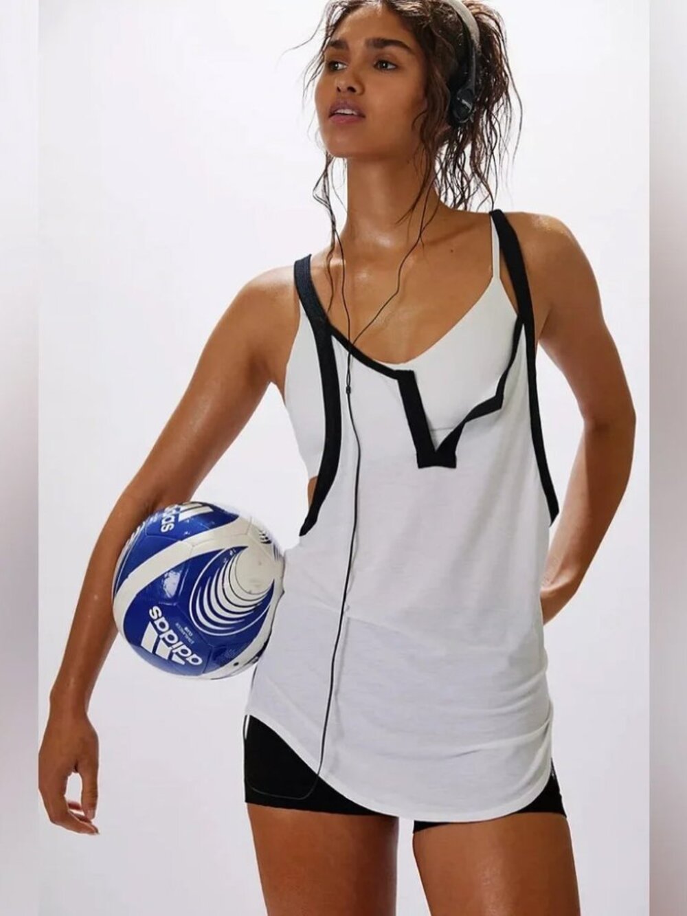 ☀️ FP Movement White Batter Up Active Built In Bra Tank Top Size XL NWOT